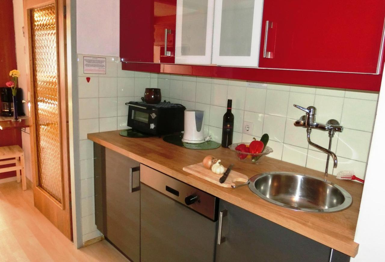 Maren Seeblick Appartement Haus Haensel&Gretel Direkt Am Ossiacher See Mit Hallenbad Stiegl Eksteriør billede